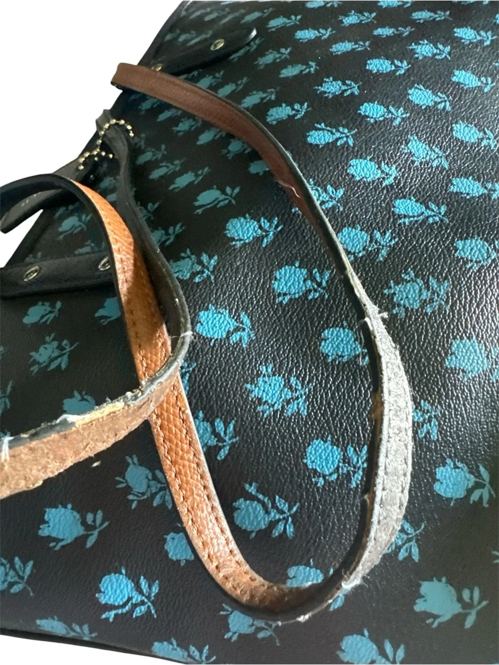 Coach Navysatchel, guc